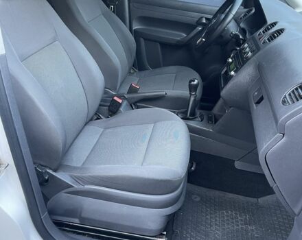 Белый Фольксваген Кадди, объемом двигателя 1.6 л и пробегом 320 тыс. км за 6950 $, фото 16 на Automoto.ua