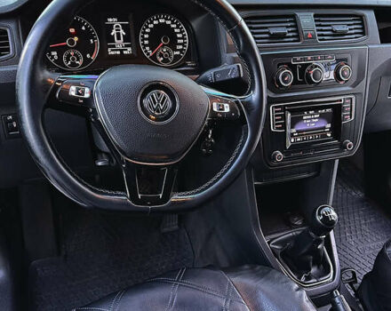 Белый Фольксваген Кадди, объемом двигателя 1.6 л и пробегом 248 тыс. км за 8500 $, фото 30 на Automoto.ua