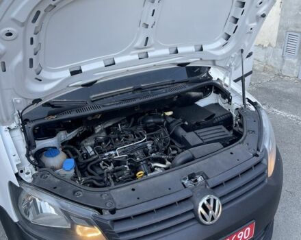 Белый Фольксваген Кадди, объемом двигателя 1.6 л и пробегом 320 тыс. км за 6950 $, фото 20 на Automoto.ua