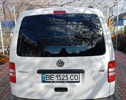 Білий Фольксваген Кадді, об'ємом двигуна 1.6 л та пробігом 220 тис. км за 8000 $, фото 2 на Automoto.ua