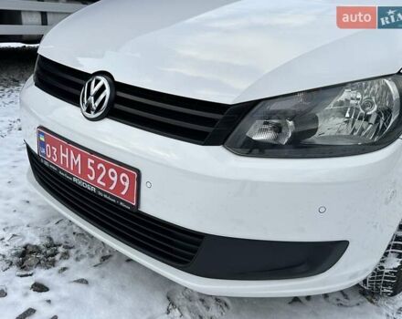 Белый Фольксваген Кадди, объемом двигателя 1.6 л и пробегом 272 тыс. км за 12200 $, фото 11 на Automoto.ua