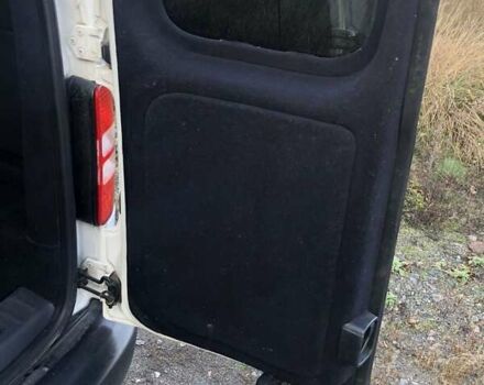 Белый Фольксваген Кадди, объемом двигателя 1.6 л и пробегом 220 тыс. км за 11600 $, фото 10 на Automoto.ua