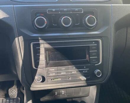 Білий Фольксваген Кадді, об'ємом двигуна 1.97 л та пробігом 332 тис. км за 14900 $, фото 10 на Automoto.ua