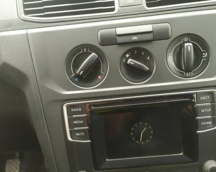 Білий Фольксваген Кадді, об'ємом двигуна 1.97 л та пробігом 142 тис. км за 13023 $, фото 12 на Automoto.ua