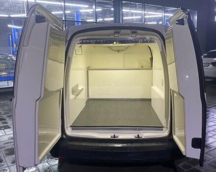 Белый Фольксваген Кадди, объемом двигателя 2.2 л и пробегом 170 тыс. км за 26600 $, фото 11 на Automoto.ua