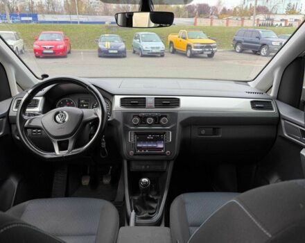 Білий Фольксваген Кадді, об'ємом двигуна 2 л та пробігом 300 тис. км за 13500 $, фото 14 на Automoto.ua