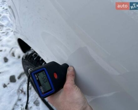 Белый Фольксваген Кадди, объемом двигателя 1.6 л и пробегом 272 тыс. км за 12200 $, фото 141 на Automoto.ua