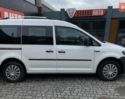 Белый Фольксваген Кадди, объемом двигателя 1.97 л и пробегом 142 тыс. км за 11700 $, фото 3 на Automoto.ua