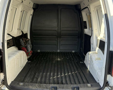 Белый Фольксваген Кадди, объемом двигателя 1.6 л и пробегом 206 тыс. км за 9499 $, фото 23 на Automoto.ua