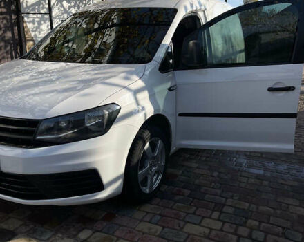 Белый Фольксваген Кадди, объемом двигателя 1.6 л и пробегом 248 тыс. км за 8500 $, фото 3 на Automoto.ua