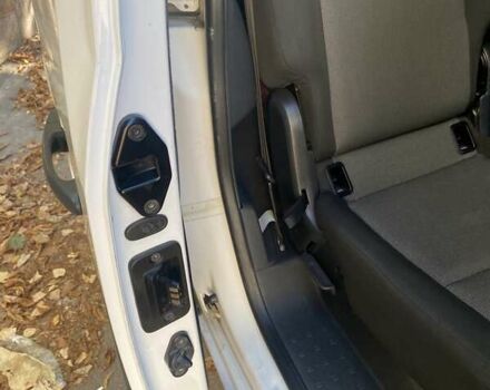 Білий Фольксваген Кадді, об'ємом двигуна 1.97 л та пробігом 332 тис. км за 14900 $, фото 8 на Automoto.ua