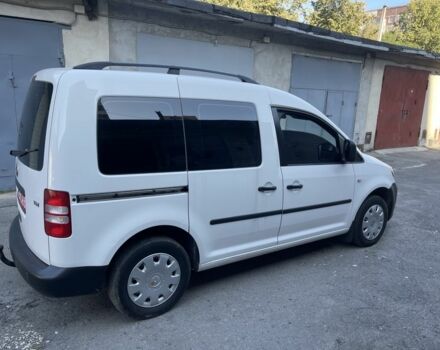 Белый Фольксваген Кадди, объемом двигателя 1.6 л и пробегом 320 тыс. км за 6950 $, фото 3 на Automoto.ua