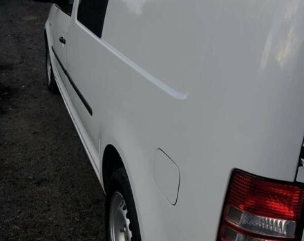 Белый Фольксваген Кадди, объемом двигателя 1.6 л и пробегом 220 тыс. км за 11600 $, фото 5 на Automoto.ua