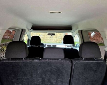 Білий Фольксваген Кадді, об'ємом двигуна 2 л та пробігом 280 тис. км за 8000 $, фото 10 на Automoto.ua