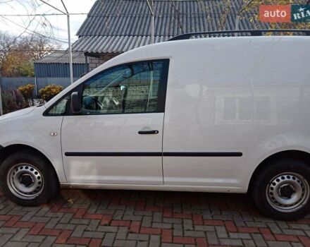 Білий Фольксваген Кадді, об'ємом двигуна 1.6 л та пробігом 220 тис. км за 8000 $, фото 1 на Automoto.ua