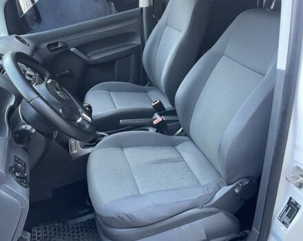 Белый Фольксваген Кадди, объемом двигателя 1.6 л и пробегом 320 тыс. км за 6950 $, фото 18 на Automoto.ua