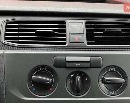 Белый Фольксваген Кадди, объемом двигателя 1.97 л и пробегом 142 тыс. км за 11700 $, фото 19 на Automoto.ua