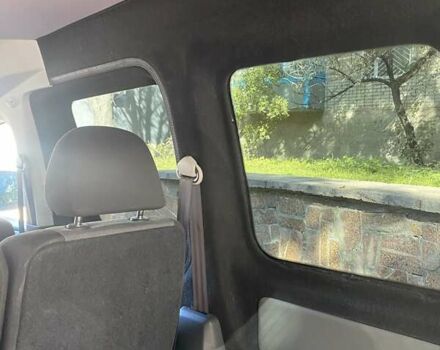 Білий Фольксваген Кадді, об'ємом двигуна 1.97 л та пробігом 332 тис. км за 14900 $, фото 6 на Automoto.ua