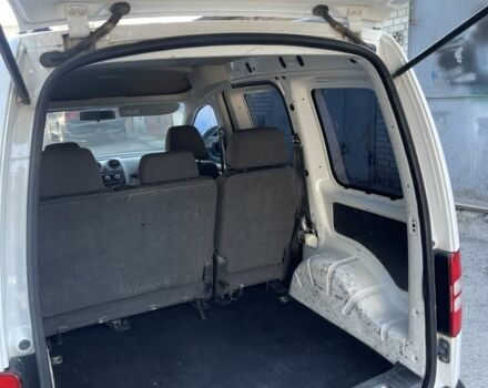 Белый Фольксваген Кадди, объемом двигателя 1.6 л и пробегом 320 тыс. км за 6950 $, фото 11 на Automoto.ua