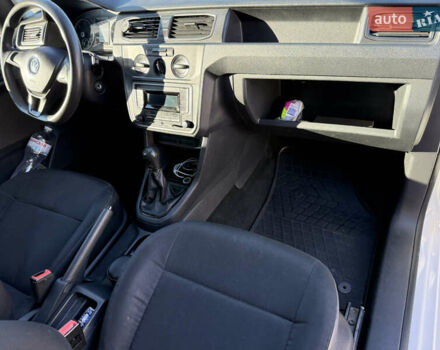 Белый Фольксваген Кадди, объемом двигателя 1.6 л и пробегом 206 тыс. км за 9499 $, фото 21 на Automoto.ua