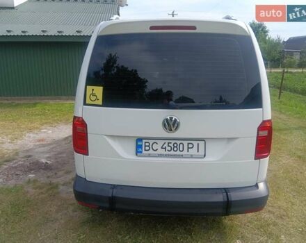 Белый Фольксваген Кадди, объемом двигателя 1.97 л и пробегом 245 тыс. км за 14200 $, фото 3 на Automoto.ua
