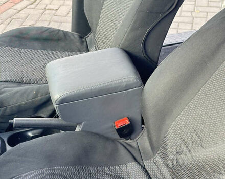 Белый Фольксваген Кадди, объемом двигателя 1.97 л и пробегом 316 тыс. км за 11111 $, фото 9 на Automoto.ua