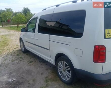 Белый Фольксваген Кадди, объемом двигателя 1.97 л и пробегом 245 тыс. км за 14200 $, фото 2 на Automoto.ua