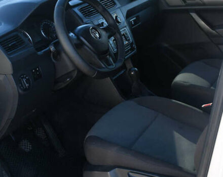 Белый Фольксваген Кадди, объемом двигателя 1.97 л и пробегом 204 тыс. км за 11200 $, фото 11 на Automoto.ua