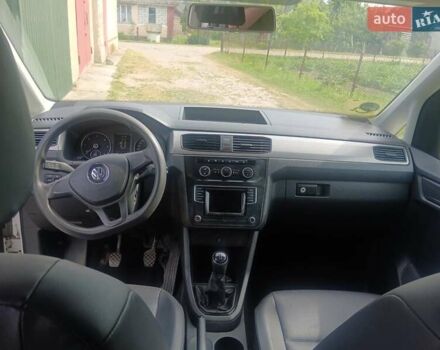Белый Фольксваген Кадди, объемом двигателя 1.97 л и пробегом 245 тыс. км за 14200 $, фото 11 на Automoto.ua