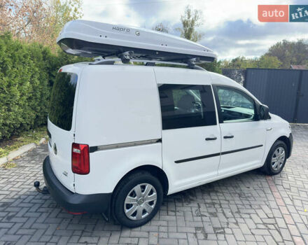 Белый Фольксваген Кадди, объемом двигателя 1.97 л и пробегом 316 тыс. км за 11111 $, фото 1 на Automoto.ua