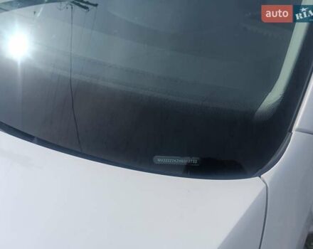 Белый Фольксваген Кадди, объемом двигателя 1.97 л и пробегом 245 тыс. км за 14200 $, фото 12 на Automoto.ua