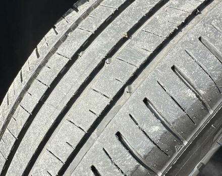 Белый Фольксваген Кадди, объемом двигателя 1.97 л и пробегом 316 тыс. км за 11111 $, фото 7 на Automoto.ua