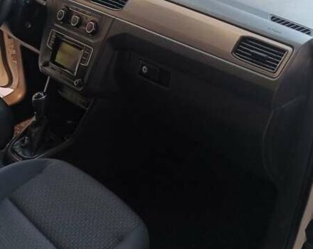 Білий Фольксваген Кадді, об'ємом двигуна 1.97 л та пробігом 233 тис. км за 13000 $, фото 18 на Automoto.ua