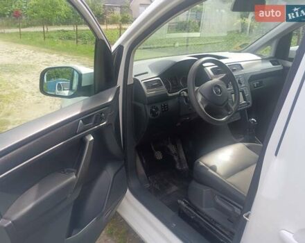 Белый Фольксваген Кадди, объемом двигателя 1.97 л и пробегом 245 тыс. км за 14200 $, фото 10 на Automoto.ua