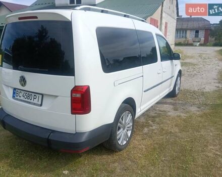 Белый Фольксваген Кадди, объемом двигателя 1.97 л и пробегом 245 тыс. км за 14200 $, фото 6 на Automoto.ua