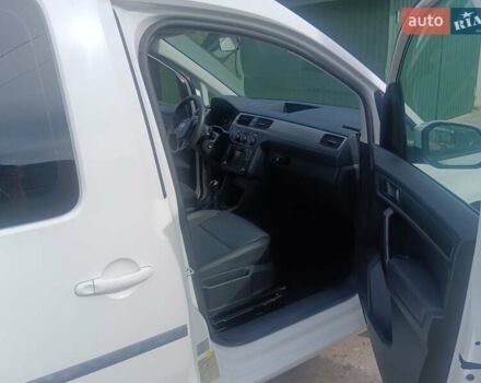 Белый Фольксваген Кадди, объемом двигателя 1.97 л и пробегом 245 тыс. км за 14200 $, фото 9 на Automoto.ua