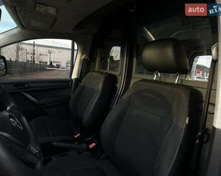 Белый Фольксваген Кадди, объемом двигателя 2 л и пробегом 260 тыс. км за 11500 $, фото 32 на Automoto.ua