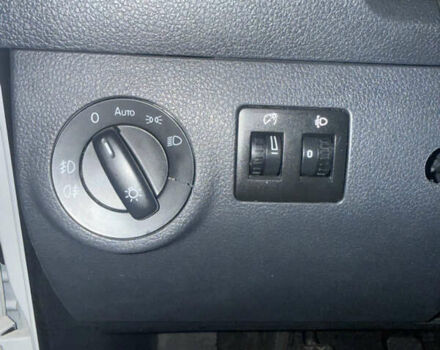 Белый Фольксваген Кадди, объемом двигателя 1.97 л и пробегом 212 тыс. км за 14000 $, фото 9 на Automoto.ua