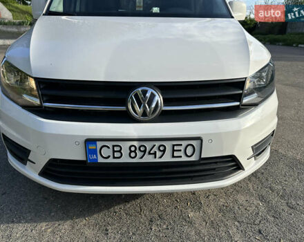 Белый Фольксваген Кадди, объемом двигателя 1.97 л и пробегом 217 тыс. км за 13900 $, фото 6 на Automoto.ua