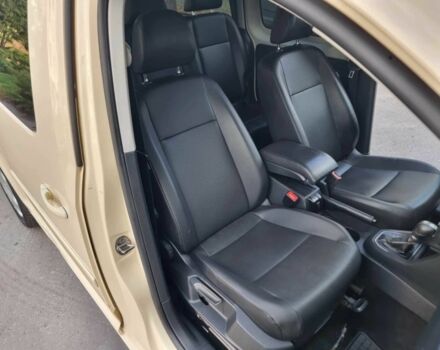 Белый Фольксваген Кадди, объемом двигателя 2 л и пробегом 126 тыс. км за 4500 $, фото 11 на Automoto.ua