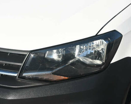 Белый Фольксваген Кадди, объемом двигателя 1.97 л и пробегом 204 тыс. км за 11200 $, фото 10 на Automoto.ua