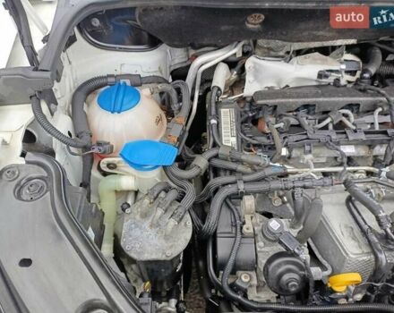 Білий Фольксваген Кадді, об'ємом двигуна 2 л та пробігом 254 тис. км за 13800 $, фото 17 на Automoto.ua