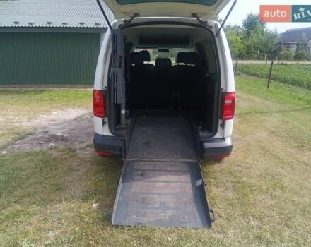 Белый Фольксваген Кадди, объемом двигателя 1.97 л и пробегом 245 тыс. км за 14200 $, фото 5 на Automoto.ua