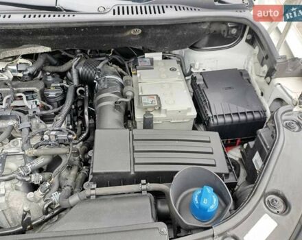 Білий Фольксваген Кадді, об'ємом двигуна 2 л та пробігом 254 тис. км за 13800 $, фото 18 на Automoto.ua