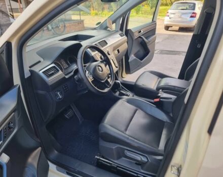 Белый Фольксваген Кадди, объемом двигателя 2 л и пробегом 126 тыс. км за 4500 $, фото 8 на Automoto.ua