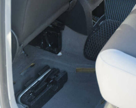 Белый Фольксваген Кадди, объемом двигателя 1.97 л и пробегом 204 тыс. км за 11200 $, фото 22 на Automoto.ua