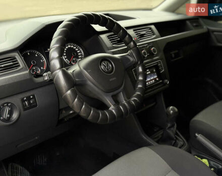 Белый Фольксваген Кадди, объемом двигателя 1.97 л и пробегом 205 тыс. км за 9699 $, фото 7 на Automoto.ua