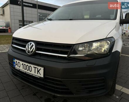 Белый Фольксваген Кадди, объемом двигателя 2 л и пробегом 260 тыс. км за 11500 $, фото 5 на Automoto.ua