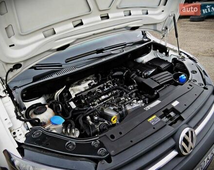 Белый Фольксваген Кадди, объемом двигателя 2 л и пробегом 173 тыс. км за 13500 $, фото 20 на Automoto.ua