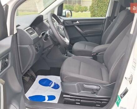 Белый Фольксваген Кадди, объемом двигателя 2 л и пробегом 247 тыс. км за 13900 $, фото 38 на Automoto.ua